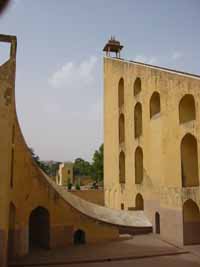 Julie feeding monkeys